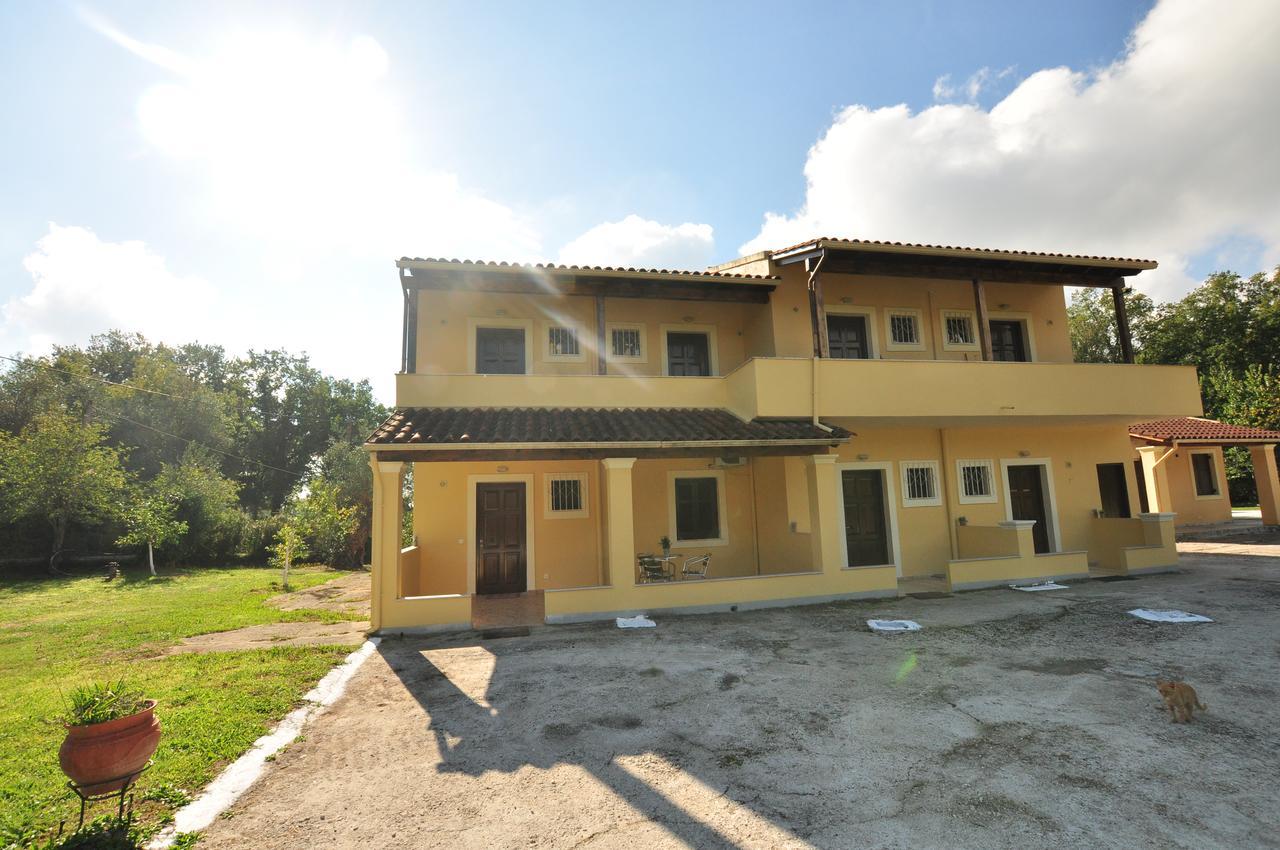 Laskaris Studios Dassia  Exterior photo